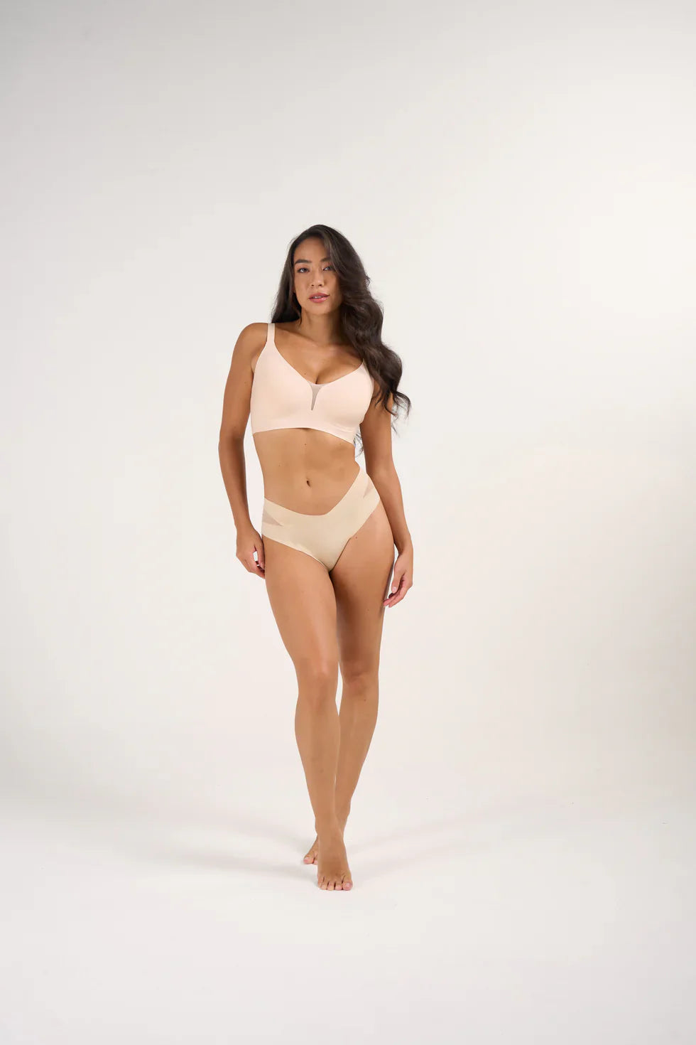 Support & Lift V-Neck Mesh Bra